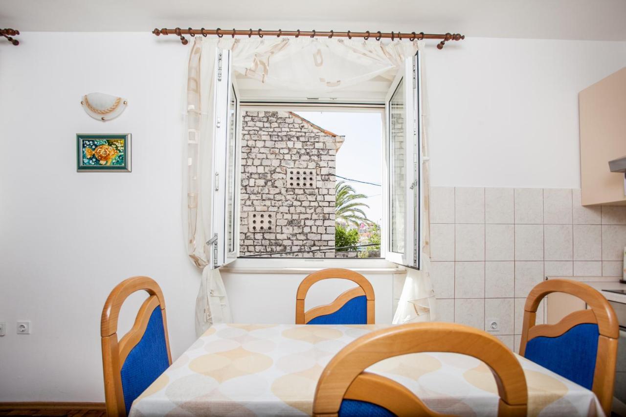 Apartments Ivomar Trogir Kültér fotó